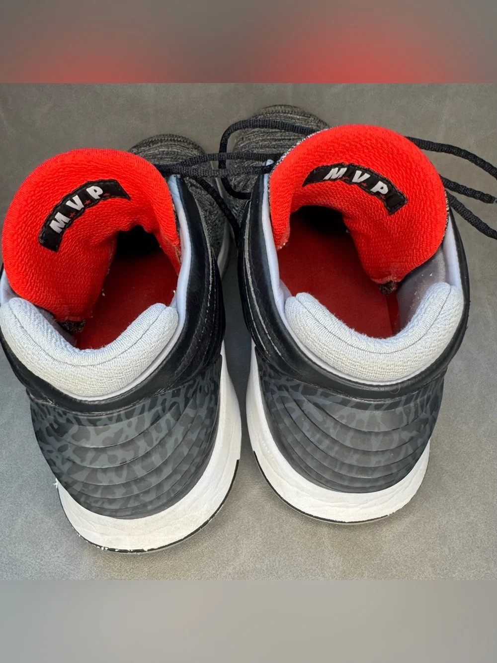 Nike Air Jordan XXXII 32 MVP Basketball Shoes Gray Black Red Men’s Size 12.5